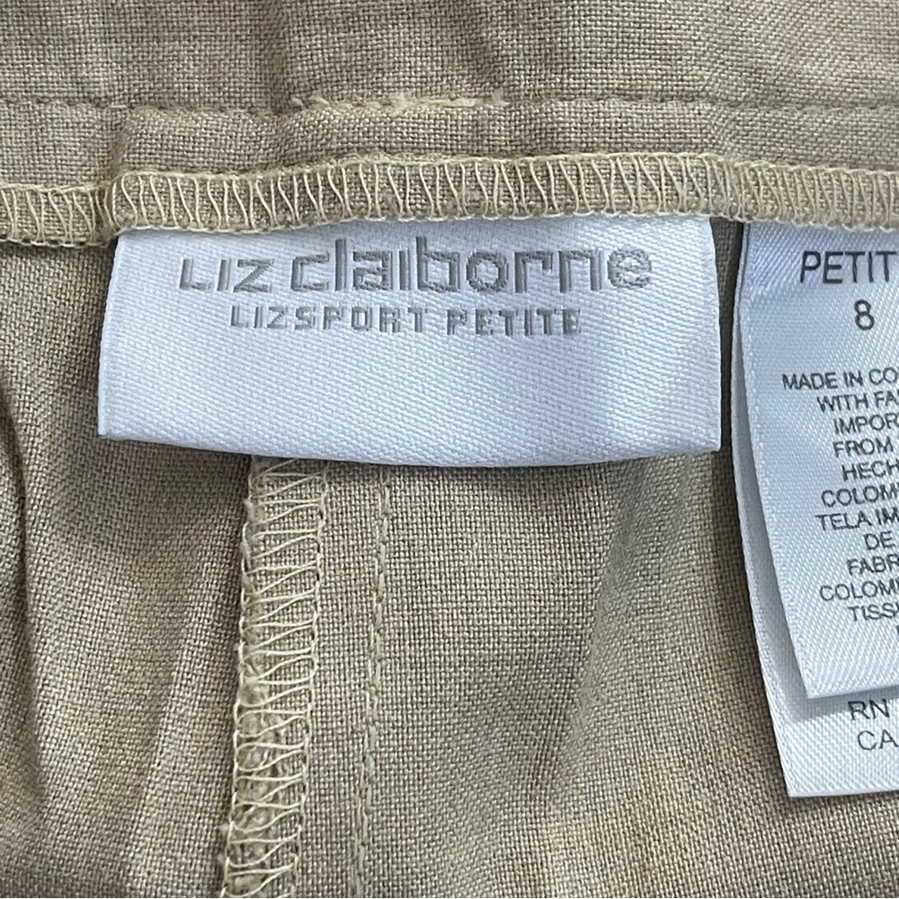 Liz Claiborne Sport Khaki Flat Front Lightweight Petite Pants 8P - Picture 4 of 8